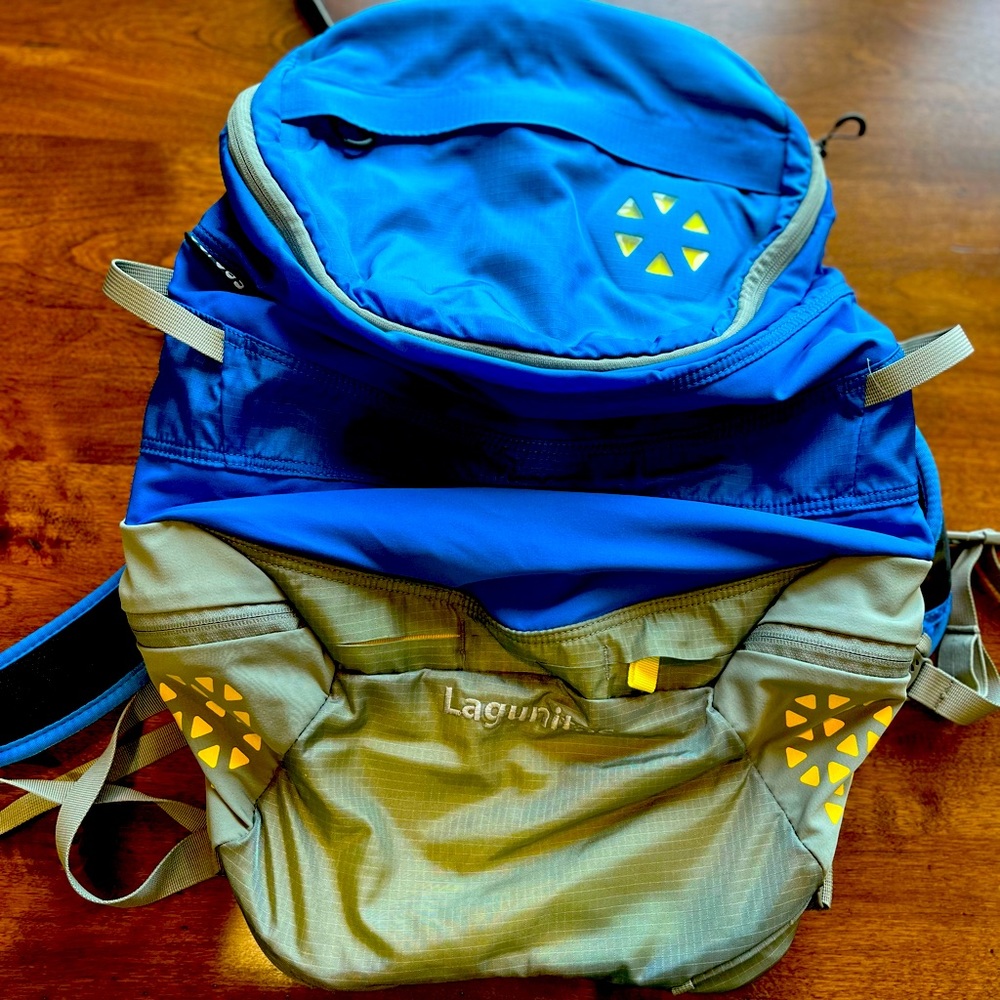 Boreas Lagunitas Backpack - Blue and Yellow - 25L - Great condition